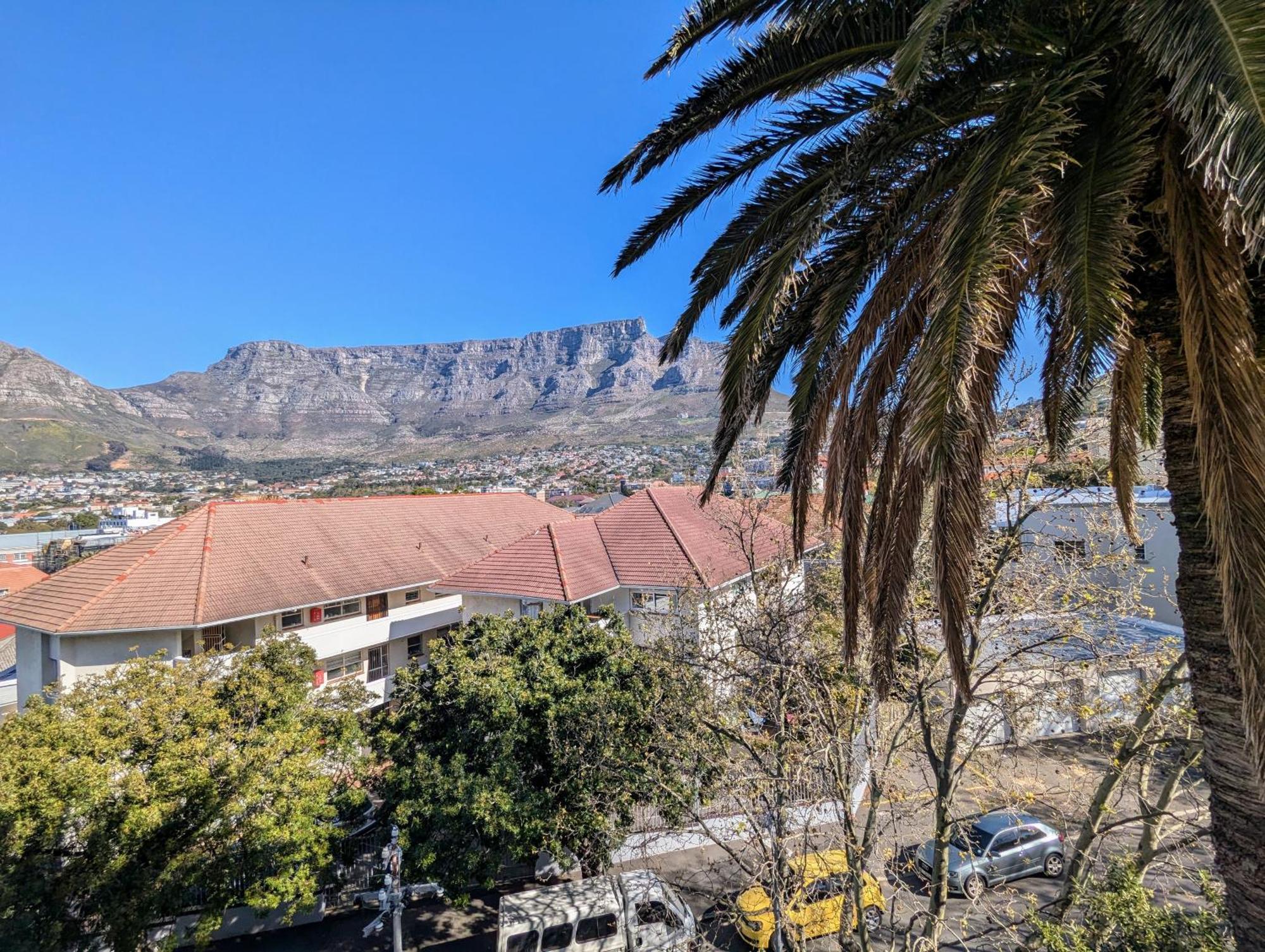 Apartment Spacious & Serene In Tamboerskloof *